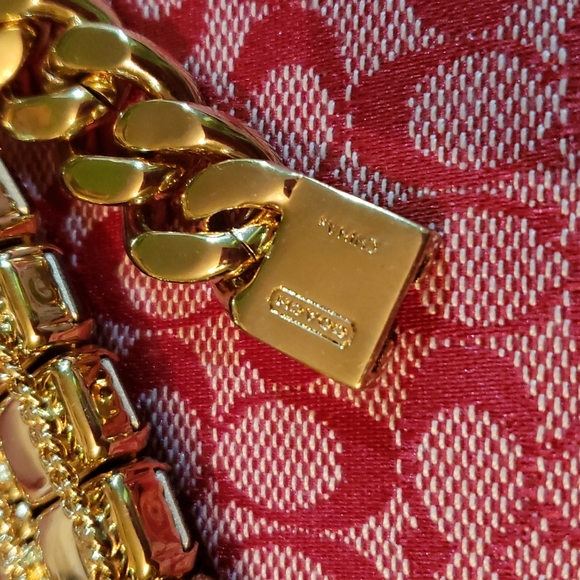 Lady in Red/ Beautiful - Picture 5 of 7